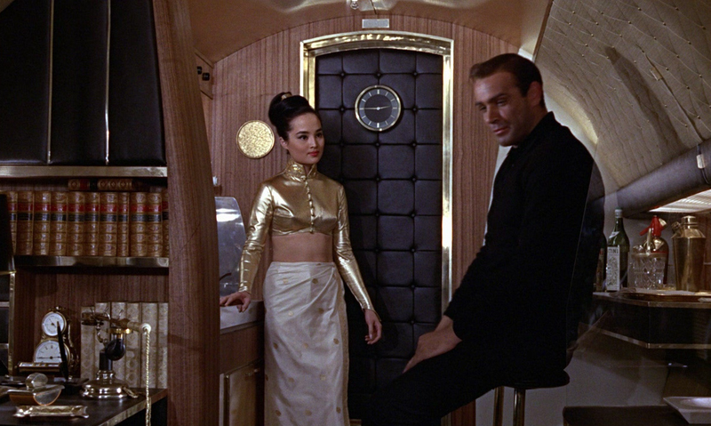 Illustration for article titled 15 Best Fashion Moments from James Bond Movies